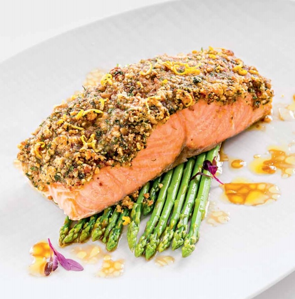 Филе лосося в миндальной корочке